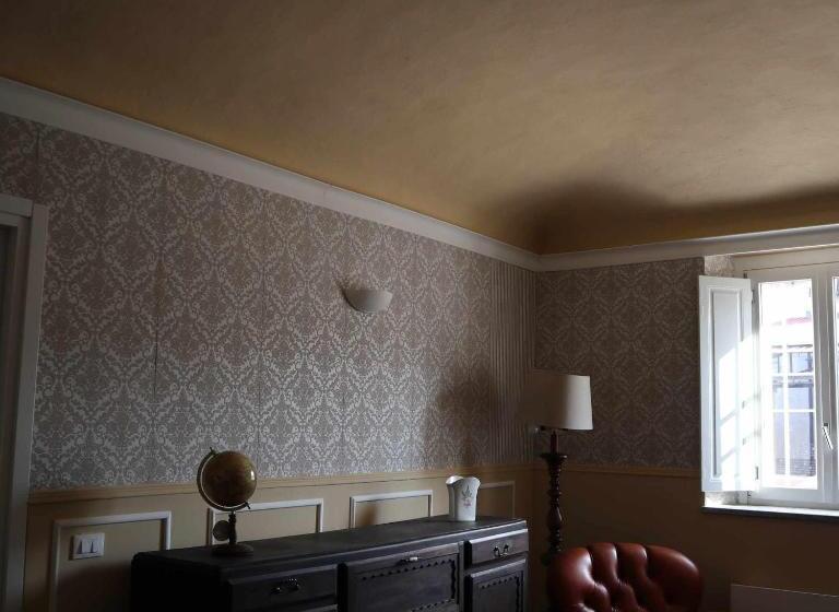 اتاق لوکس خانوادگی, La Bolgora Guesthouse