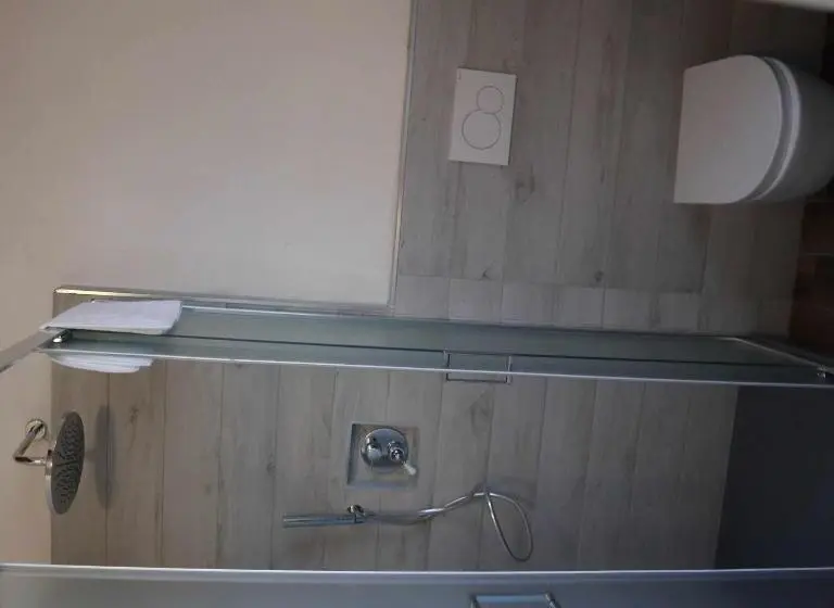 اتاق لوکس خانوادگی, La Bolgora Guesthouse