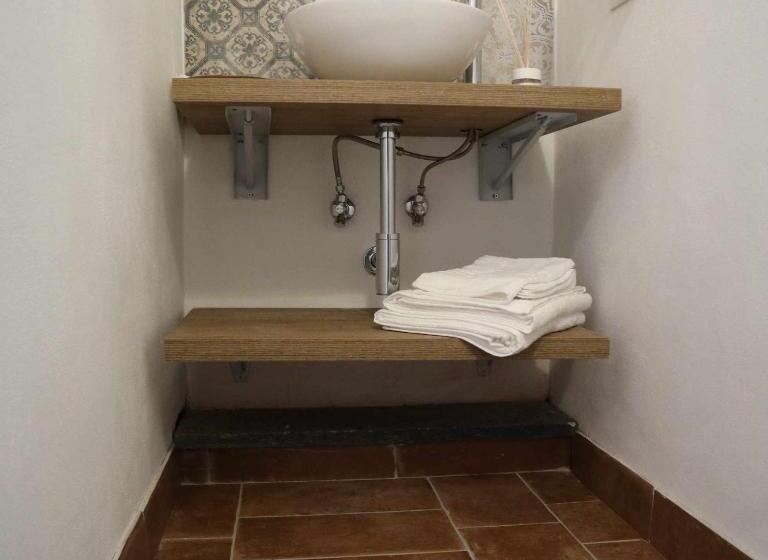 سوییت جونیور لوکس, La Bolgora Guesthouse