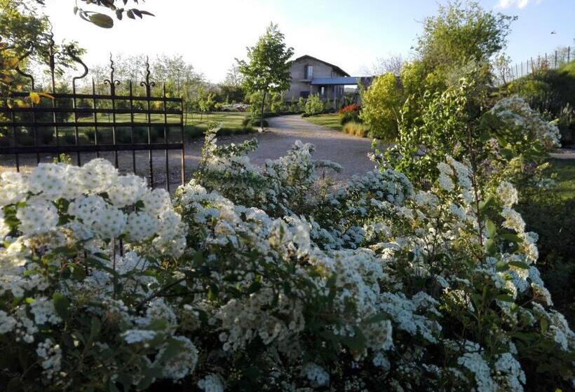 דירת שלושה חדרים, Florario B&b