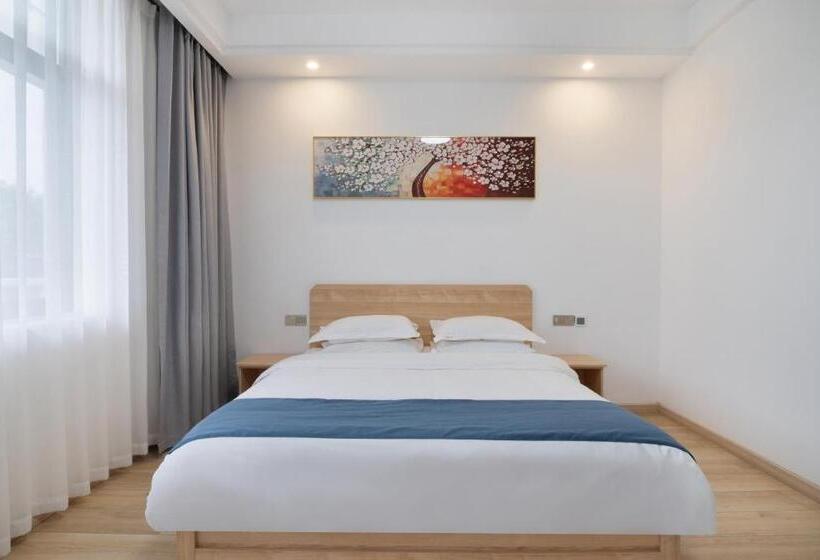 غرفة قياسية مزوَّدة بشُرفة, Qianxun Tea House & Homestay