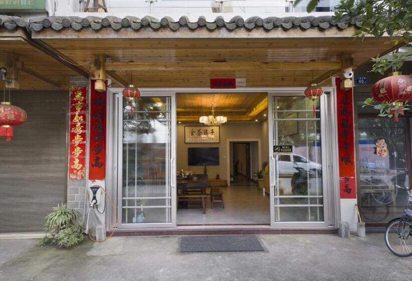 غرفة قياسية مزوَّدة بشُرفة, Qianxun Tea House & Homestay