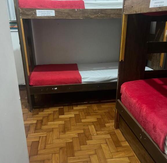 スタンダード４人部屋, Savassi Hostel