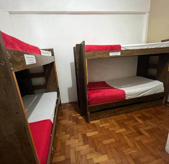 スタンダード４人部屋, Savassi Hostel