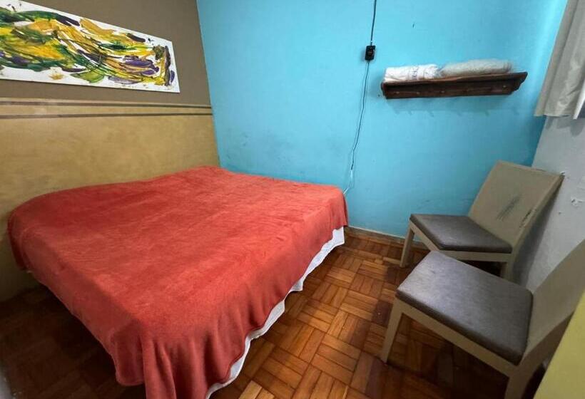 スタンダードルーム, Savassi Hostel
