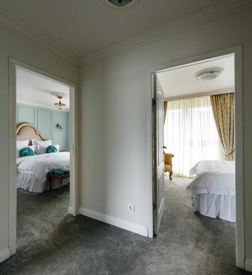 1 Sovrums Lägenhet med Balkong, Ateneea Luxury Rooms