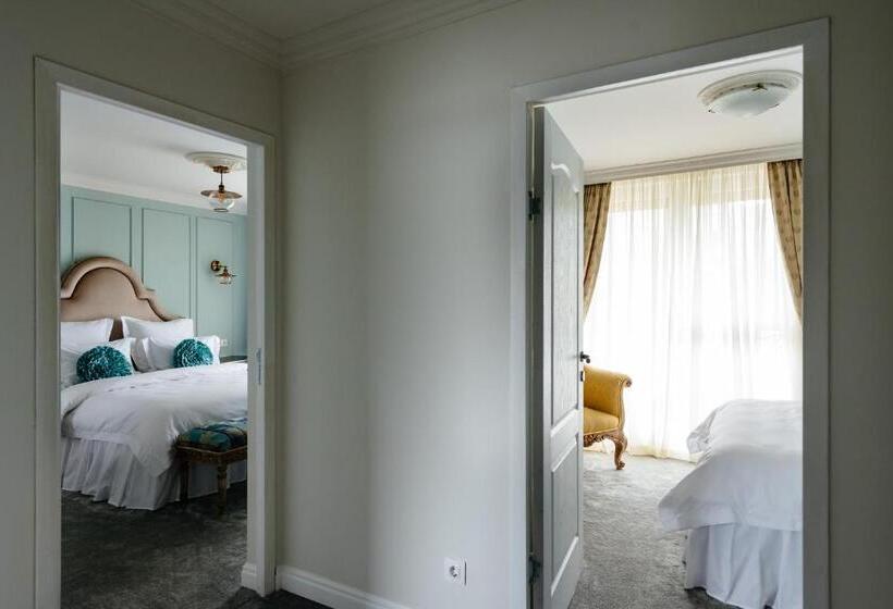 1 Sovrums Lägenhet med Balkong, Ateneea Luxury Rooms