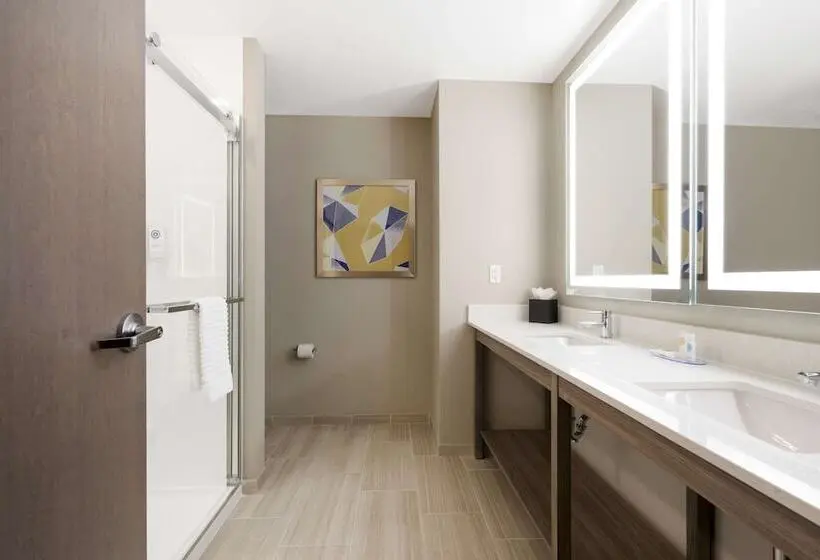 Master Suite