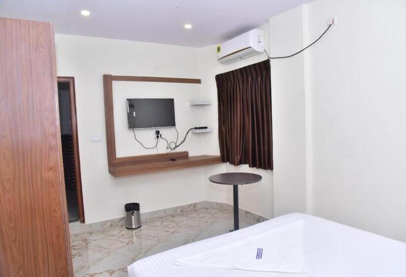 Quarto Estandar, Fortune Sky