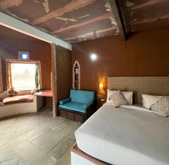 חדר סטנדרט נוף להרים, Sariska Kasba A Village Resort