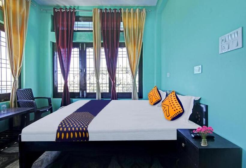 三人经典房间, Spot On 80478 Jai Shiv Shakti Guest House