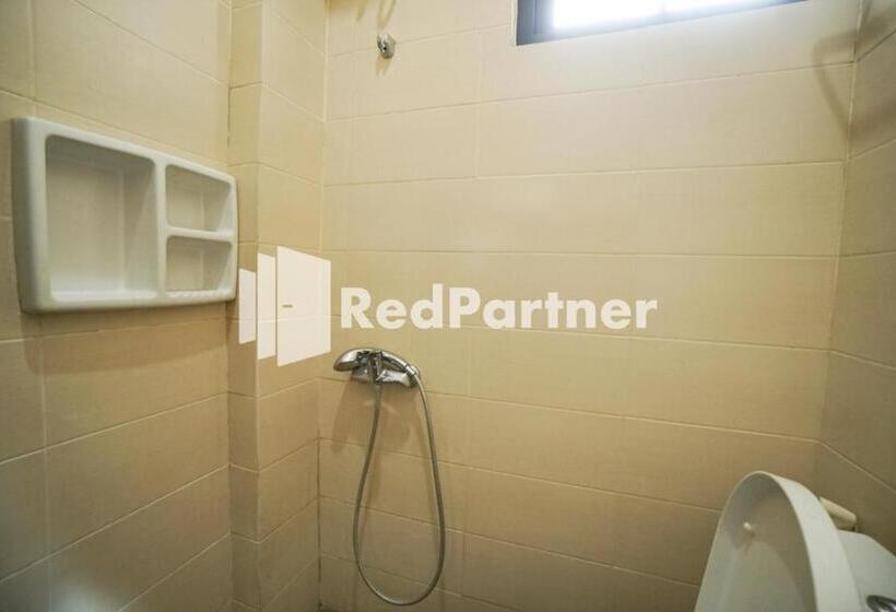 スタンダードルーム, Toba Mansion Syariah Near Benhil Redpartner