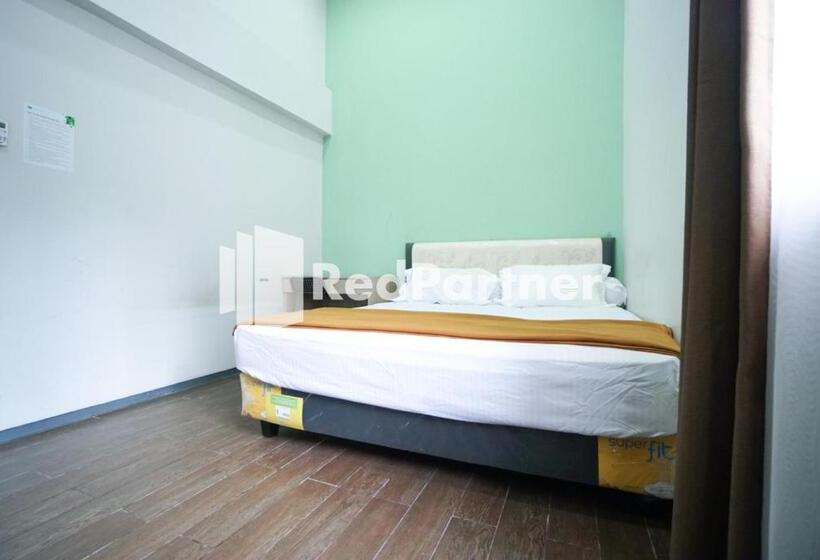 スタンダードルーム, Toba Mansion Syariah Near Benhil Redpartner