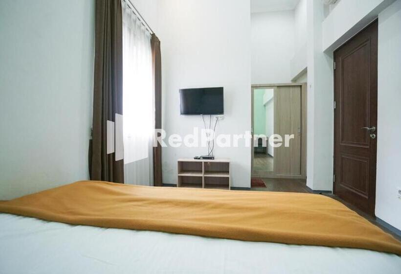 エコノミールーム, Toba Mansion Syariah Near Benhil Redpartner