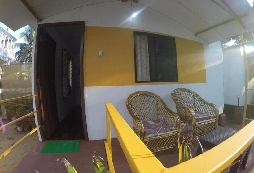 בקתה, Regina Residency Inn