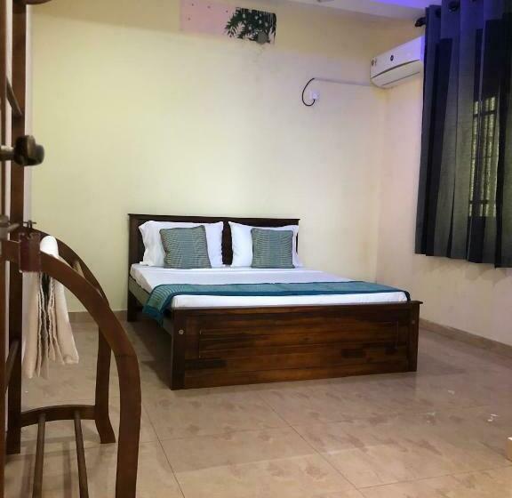 חדר אקונומי, Amani Lake Resort