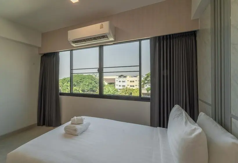 デラックスルーム, The Space Hotel Lampang