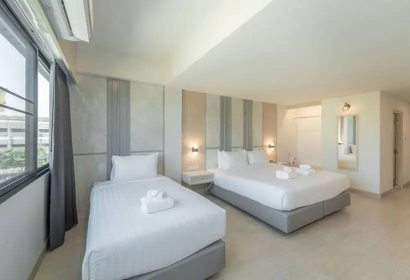 デラックストリプルルーム, The Space Hotel Lampang