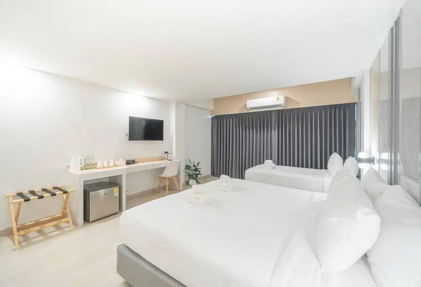 デラックストリプルルーム, The Space Hotel Lampang