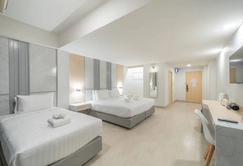 デラックストリプルルーム, The Space Hotel Lampang