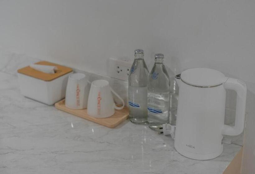 디럭스 트리플 룸, The Space Hotel Lampang