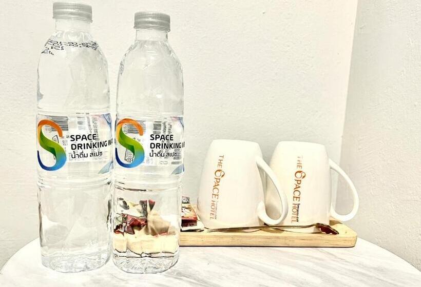 패밀리 연결 룸, The Space Hotel Lampang