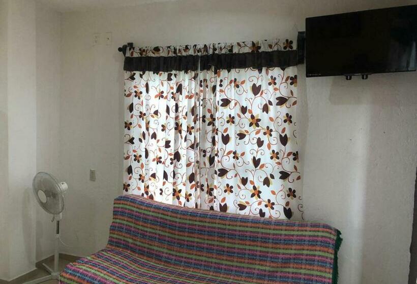 スタンダード4人部屋, Los Robles