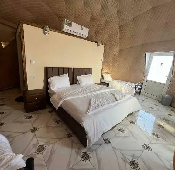 اتاق لوکس سه تخته, Maestro Camp Wadi Rum