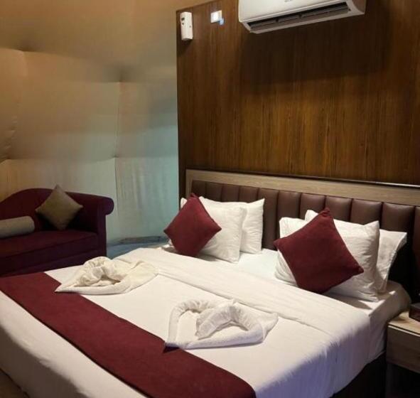 اتاق لوکس سه تخته, Maestro Camp Wadi Rum