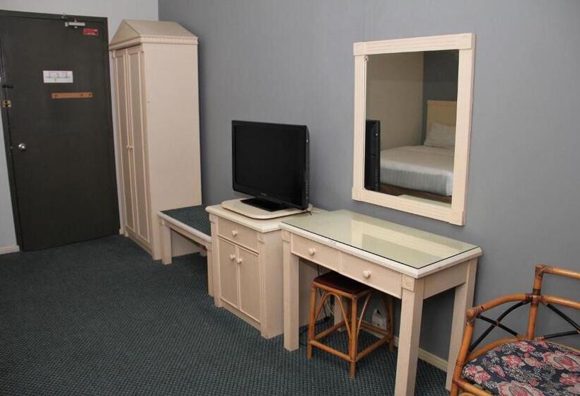 חדר דלוקס, Sandakan Inn