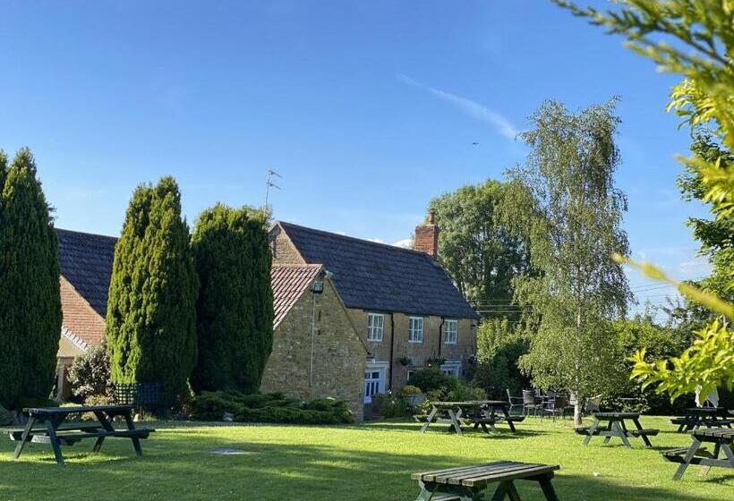 标准间, The Crown & Victoria Bed & Breakfast