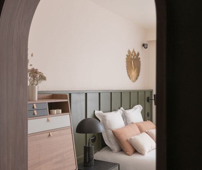 غرفة كومفورت, Hôtel Le Prieuré