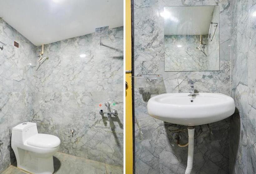 豪华三人间, Super Hotel O Vijayawada Near Railway Station