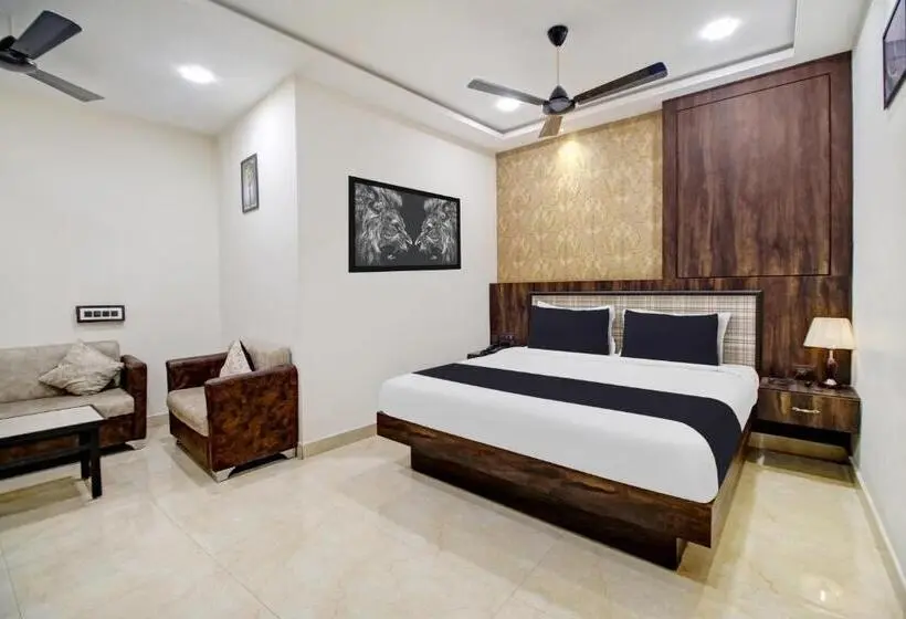 اتاق لوکس سه تخته, O Vijayawada Near Railway Station