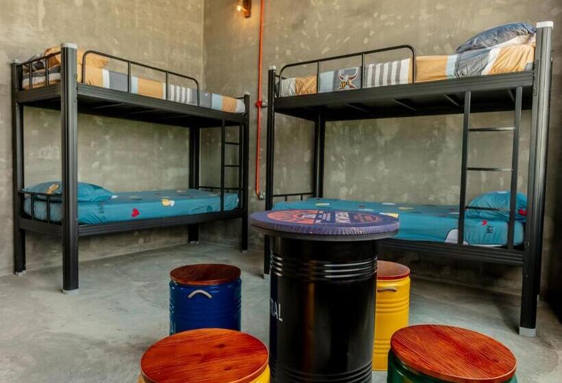 חדר משפחתי, Padi Sentral @ Sekinchan