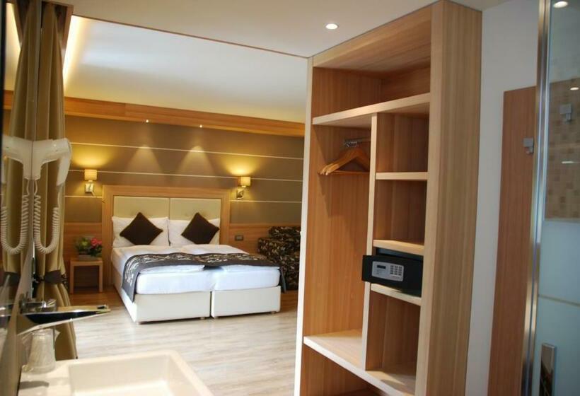 Quarto Estandar Cama King, Bondi