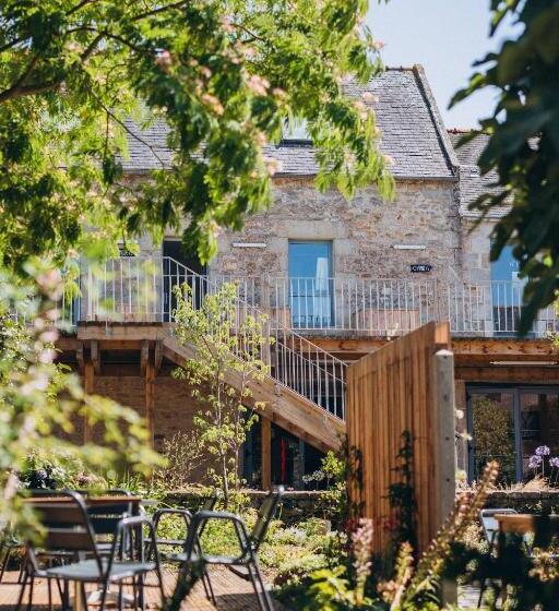 דירת חדר נוף לגינה, Bigouden Makers