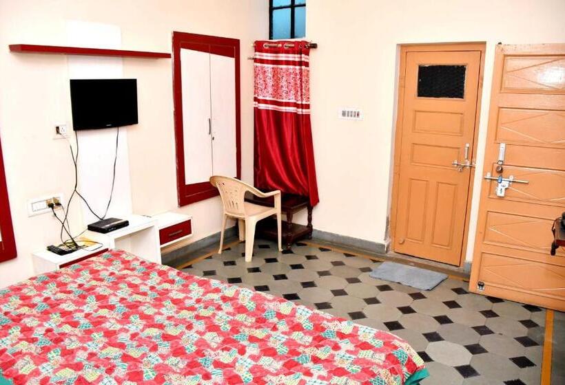 غرفة ديلوكس ثلاثية, Oyo 70314  Didwana Residency