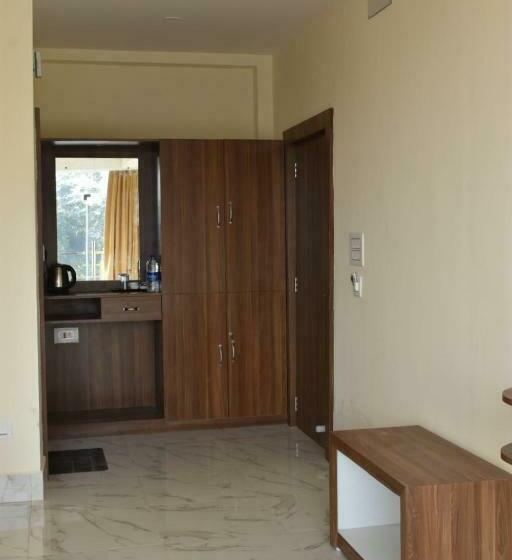 四人豪华间, Palashgram Eco Resort