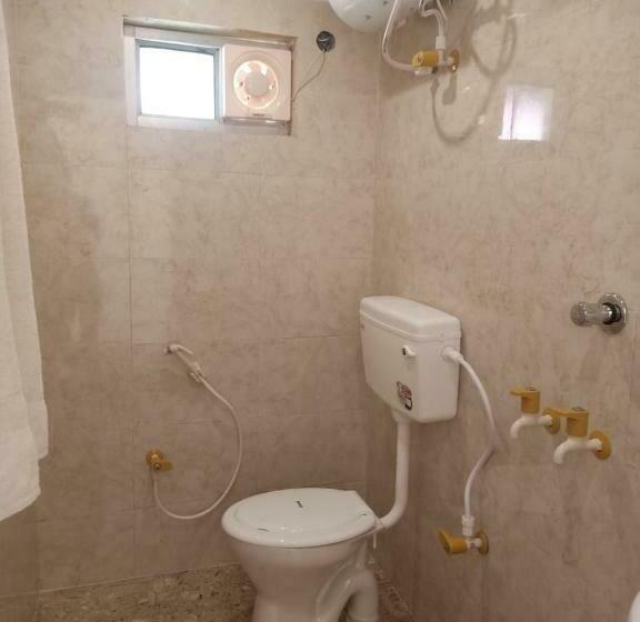 标准房带园景, Palashgram Eco Resort