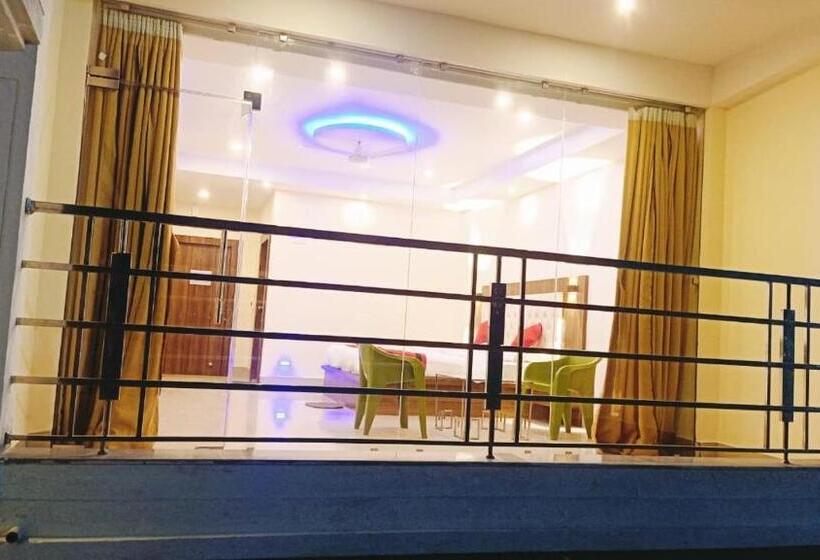 豪华房间, Palashgram Eco Resort