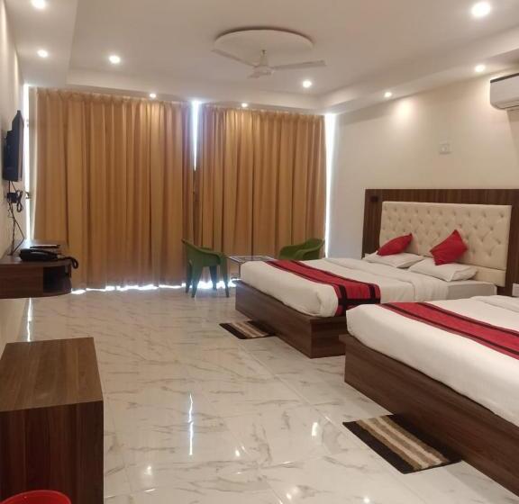 四人豪华间, Palashgram Eco Resort