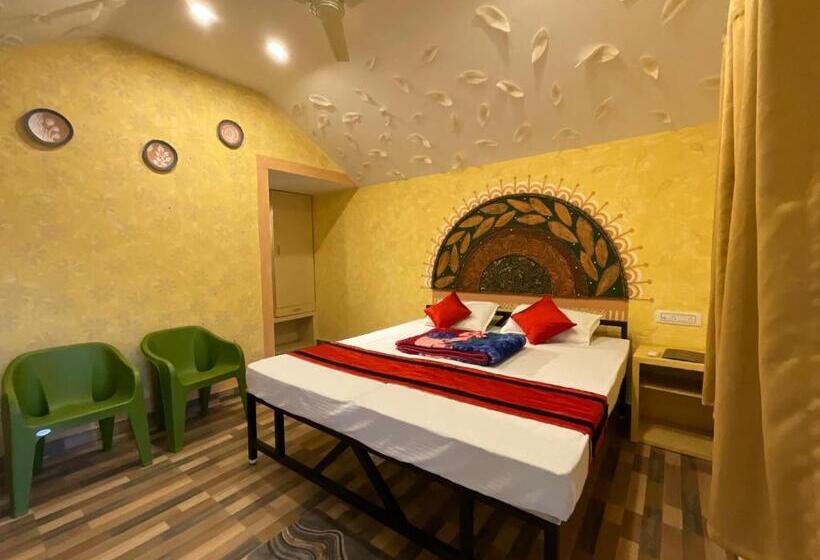 标准房带园景, Palashgram Eco Resort