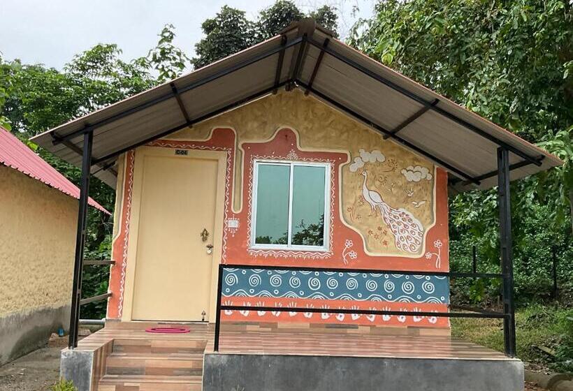 标准房带园景, Palashgram Eco Resort