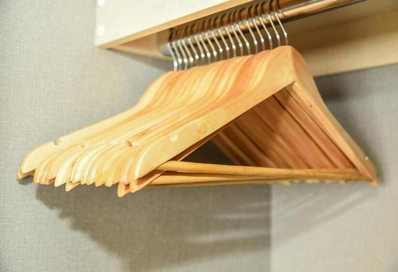 패밀리 스위트, Sun Court Hongodori Garden Hills