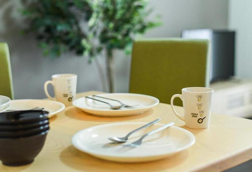 패밀리 스위트, Sun Court Hongodori Garden Hills