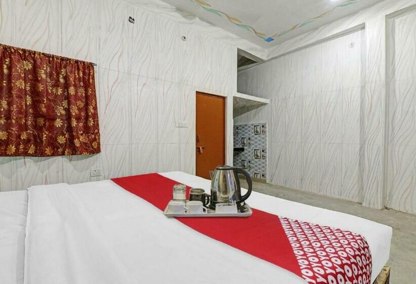 Трехместный Номер Классика, Flagship Sana Guest House Near Chaudhary Charan Singh International Airport