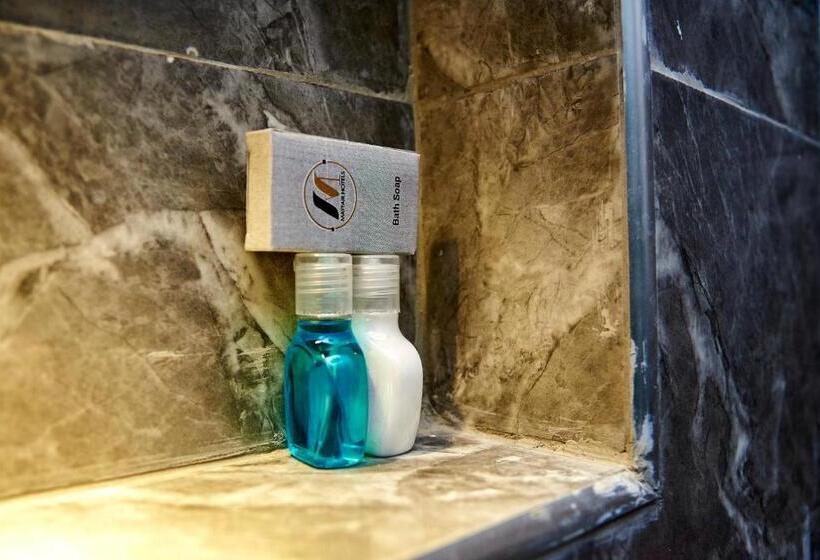 اتاق استاندارد, Mayfair Hotel Wuse2 Abuja