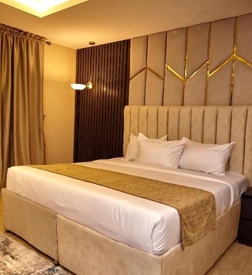 اتاق لوکس با تخت بزرگ, Mayfair Hotel Wuse2 Abuja