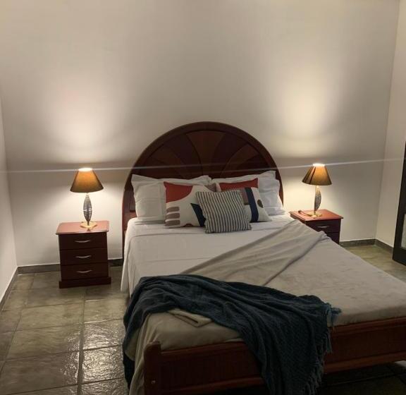 Suite z Hydromasażem, Pousada Café Com Morada  Cama E Café